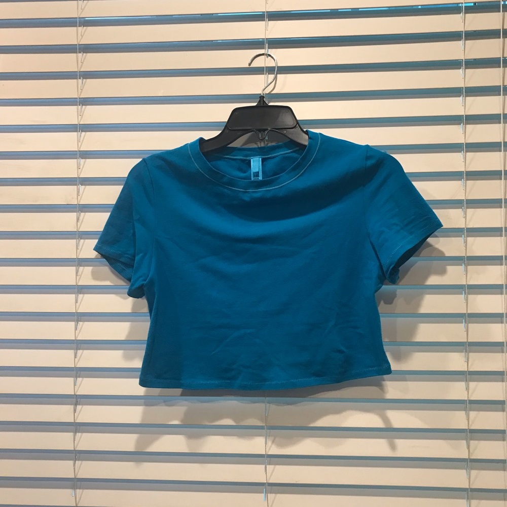 Skims crop top